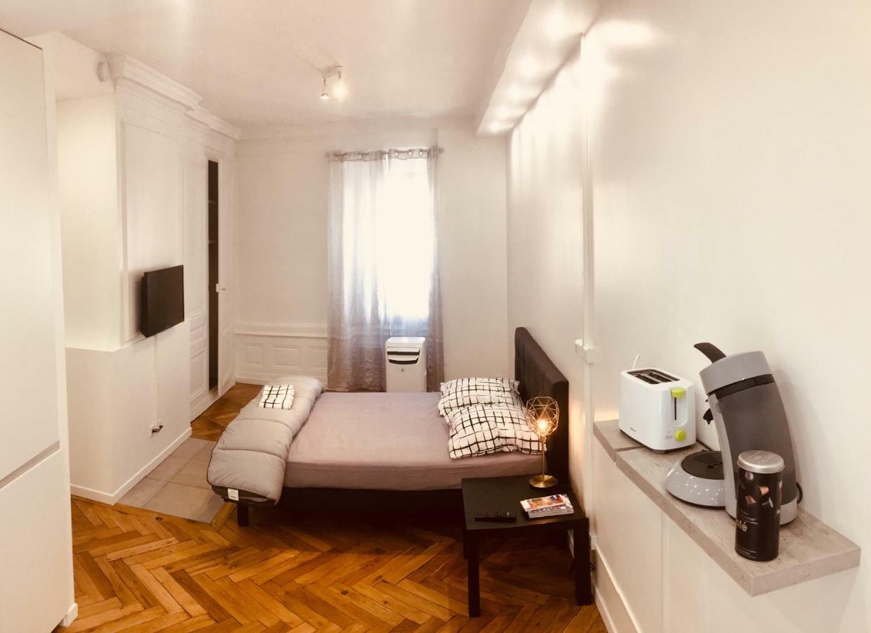 G: En Plein Centre De Lyon, Visite A Pied Apartment Exterior photo